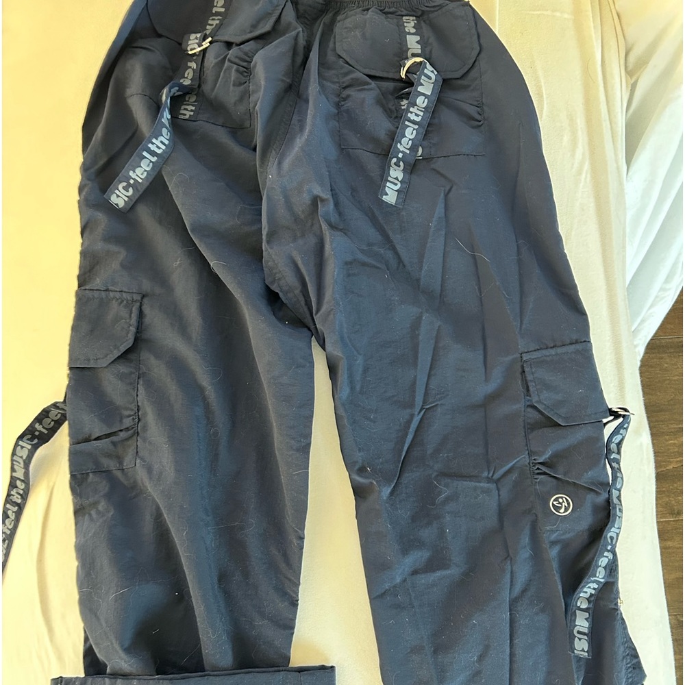 Brand new cargo pants with tag